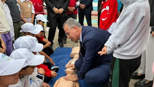Diyarbakır’da Sağlıklı Çocuk Sağlıklı Gelecek Etkinliği: Hedef 20 Bin Öğrenci