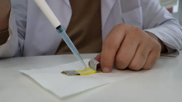 Türkiye’de Geliştirildi: Nanoteknolojik Yara Bandı Daha Hızlı İyileştiriyor