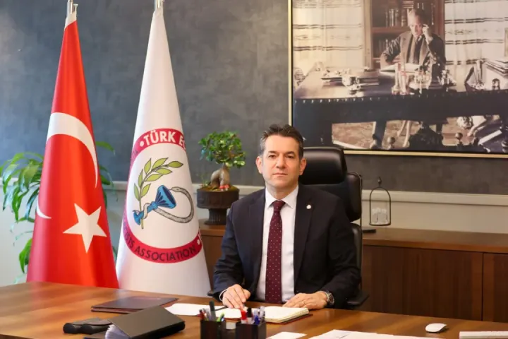 Raporlu İlaç Düzenlemesinde Yeni Dönem: Eczacılardan Hasta Güvenliği Vurgusu