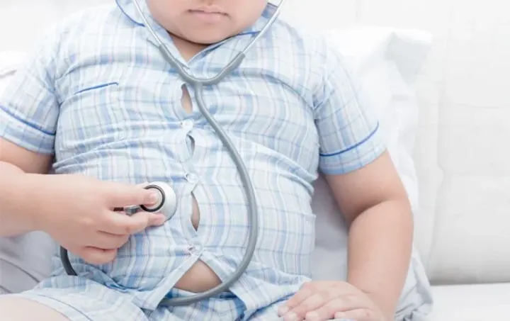DSÖ'den Çocukluk Çağı Obezitesi Uyarısı: 170 Milyon Çocuk Obeziteyle Yaşıyor
