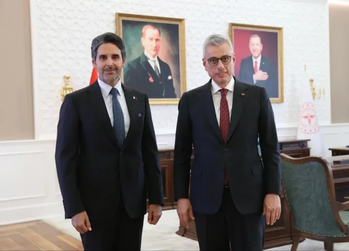 Bakan Memişoğlu, Katar Büyükelçisi ile Görüştü: Sağlıkta İş Birliği