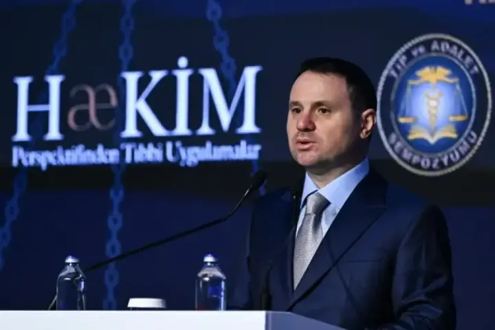 Bakan Gürlek’ten Sağlıkta Şiddet Mesajı: “Kırmızı Çizgimizdir”