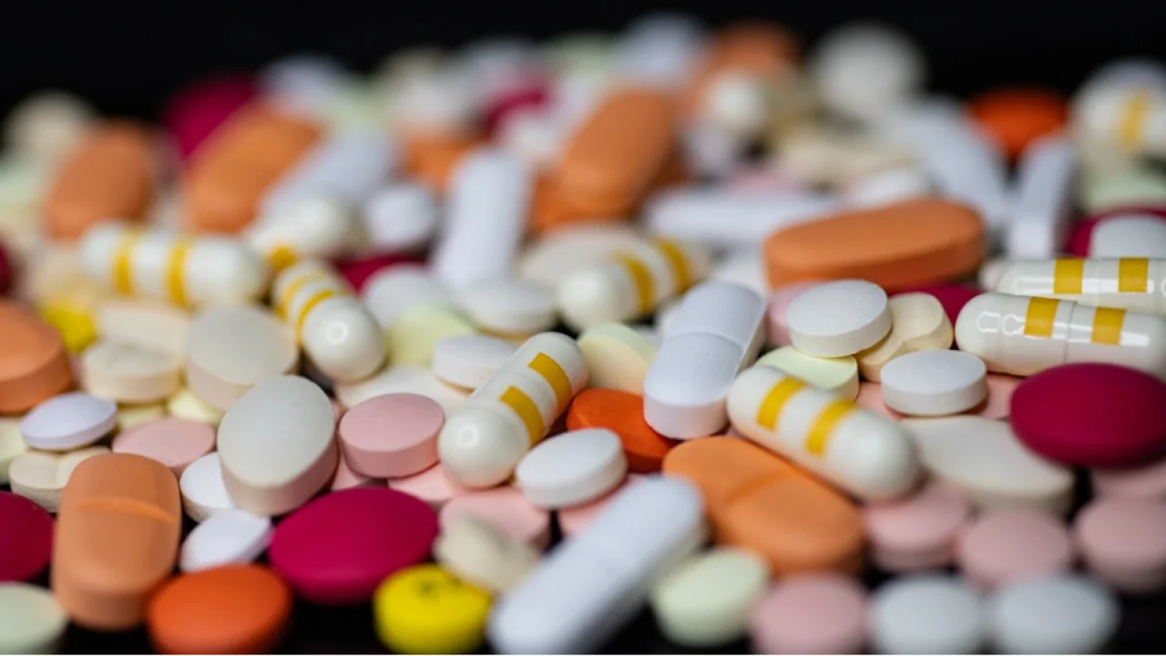 Uzmanlardan Uyarı: Bilinçsiz Antibiyotik Kullanımı Küresel Tehdit Haline Geldi