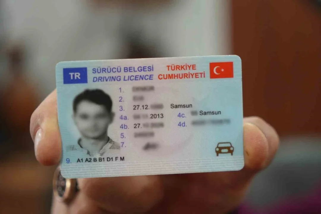 Ehliyet Yenilemede Yeni Düzenleme: 65 Yaş Üstüne Düzenli Sağlık Raporu Şartı