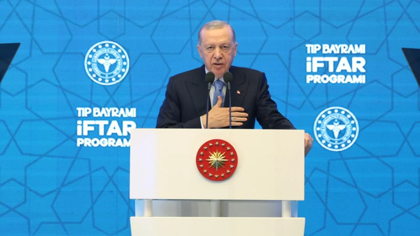 Cumhurbaşkanı Erdoğan’dan Sağlıkçılara Müjde: 2025’te 37 Bin Yeni Personel Alımı